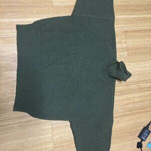 NWOT Babaa 17 in Alga